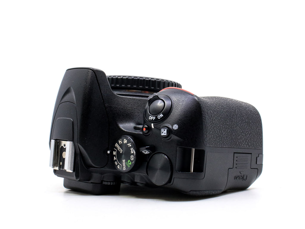 Nikon D3500 (schwarz) gebraucht